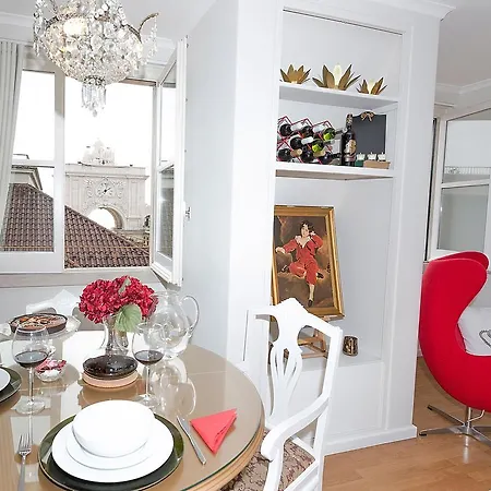 Apartment Unique Design